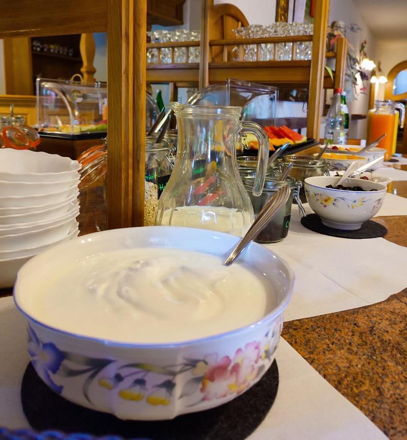 Hotel Dernbachtal מראה חיצוני תמונה